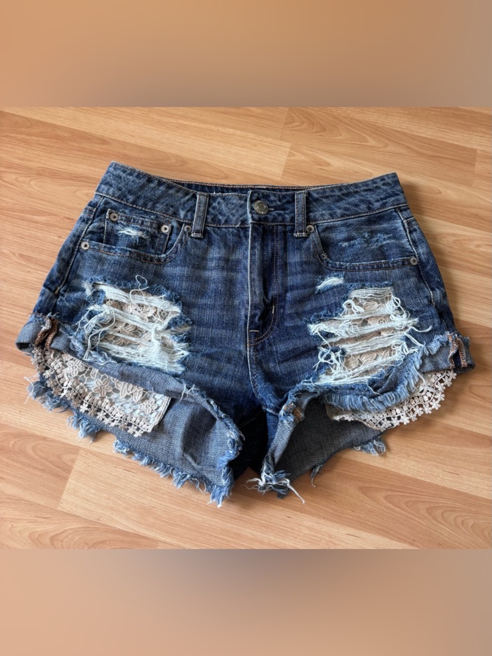 American Eagle Festival Hi-Rise  Distressed‎ Lace-Trim Jean Shorts